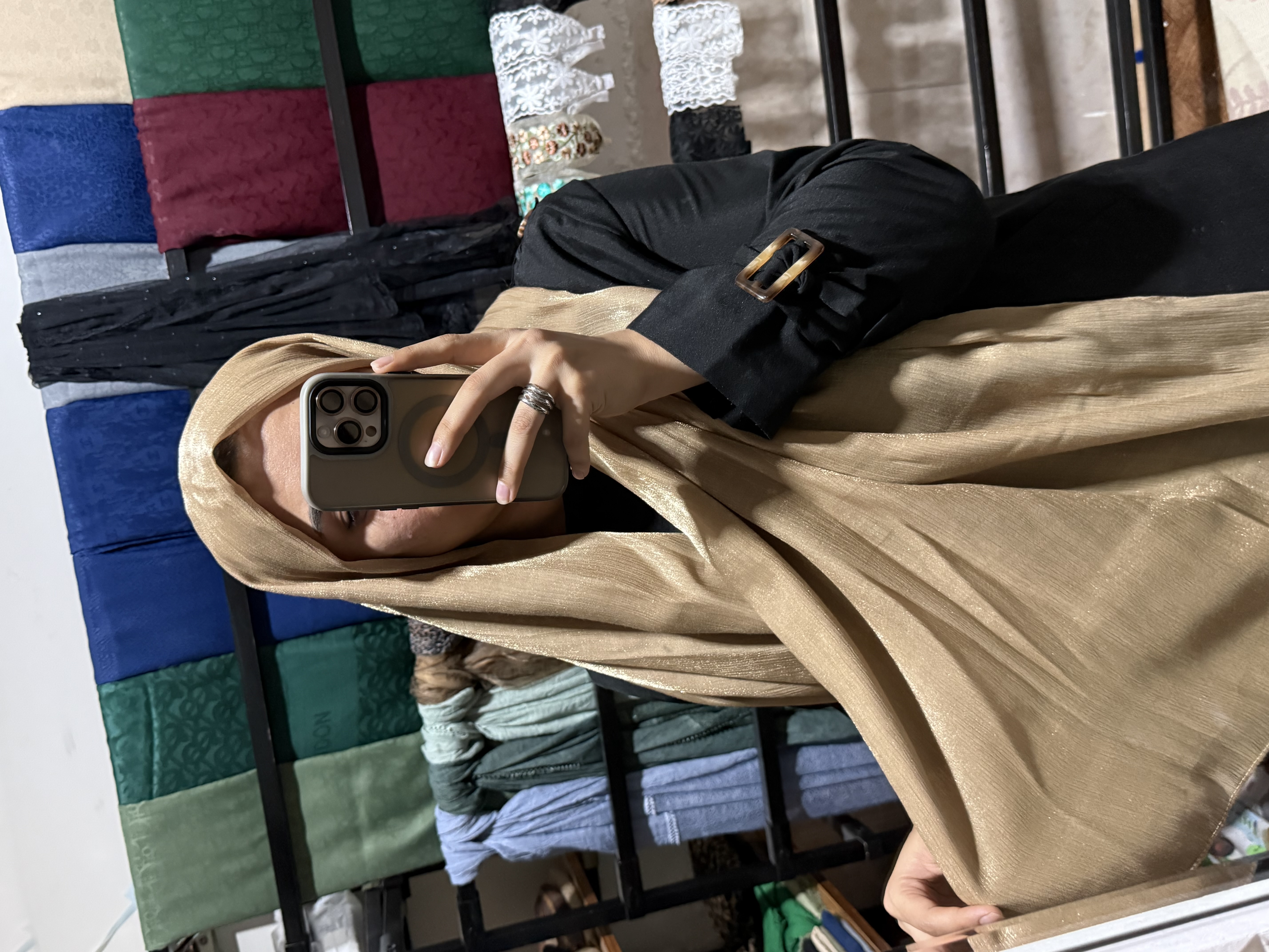 شال ژان ژان